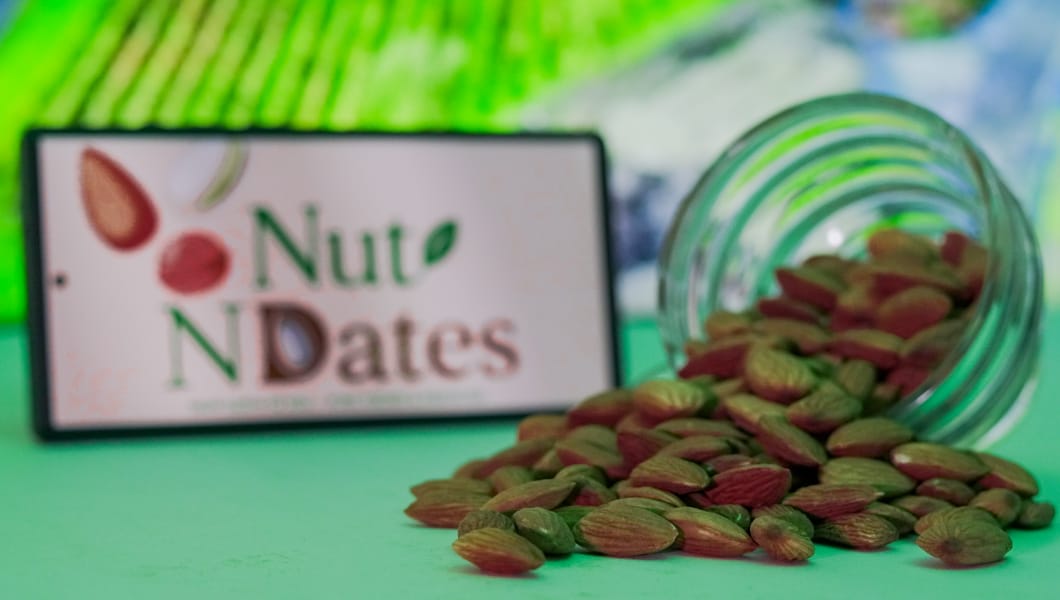 Premium Californian Almonds 500g - Image 4